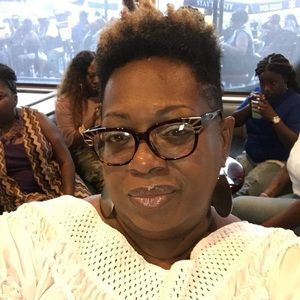 Meet your Posher, Donna